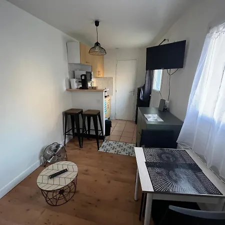 Апартаменты Studio 2 Personnes Rdc Centre Ville Historique - Les Oceane *